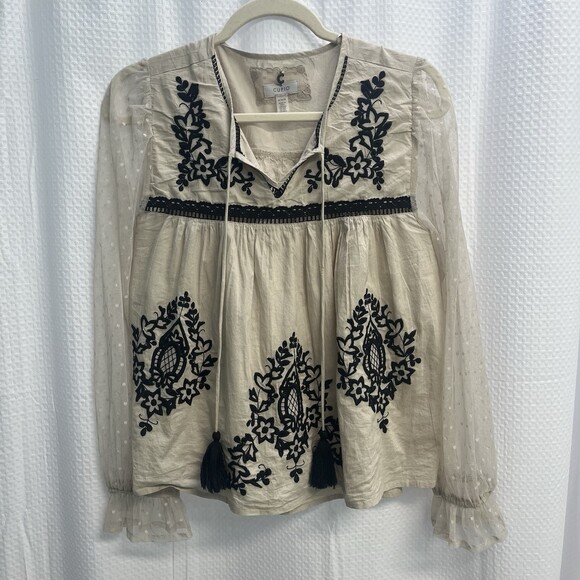 Cupio Tops - Cupio‎ Beige Black Floral Embroidered Swiss Dot Mesh Sleeve Boho Top Medium